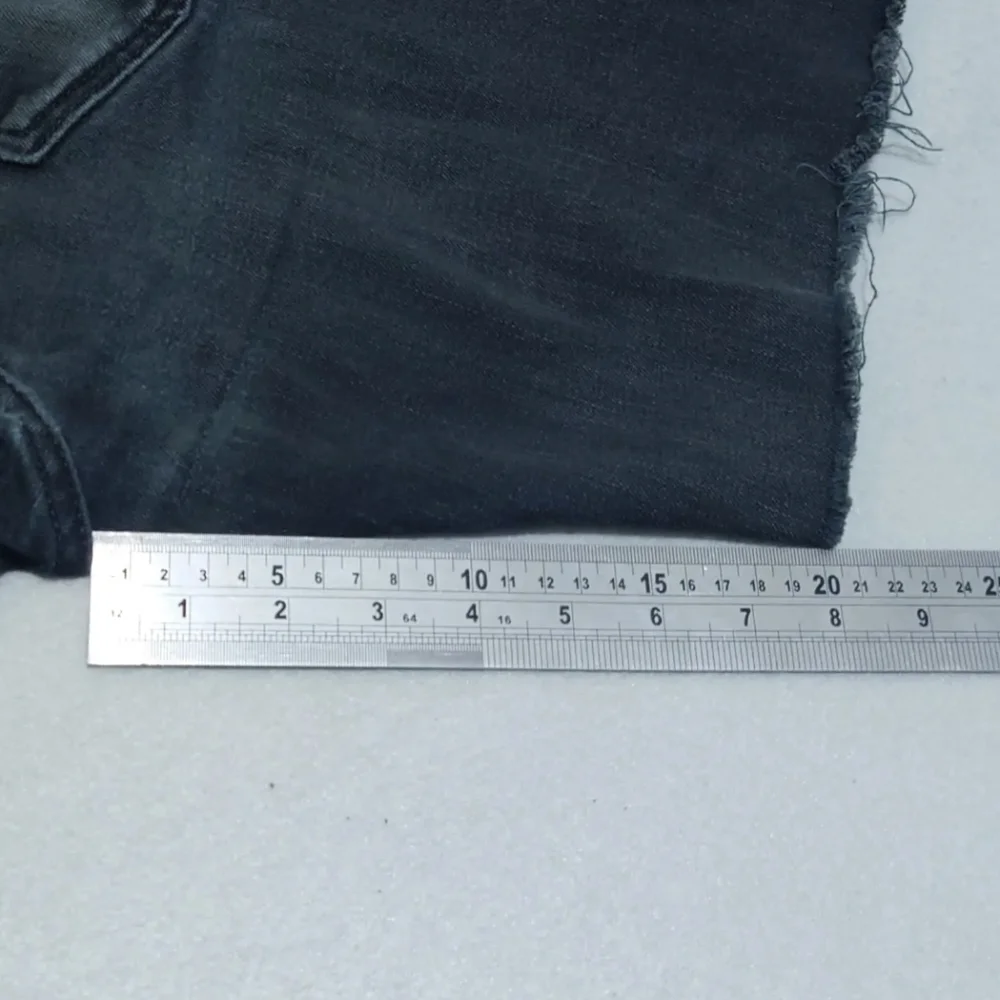 Levi's 510 Cut Off Raw Jean Shorts Summer Festival Holiday Men's W30 Black - Picture 7 of 7